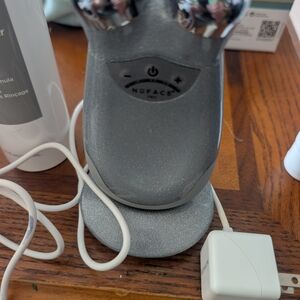NuFace Skin Care Device  And Gels